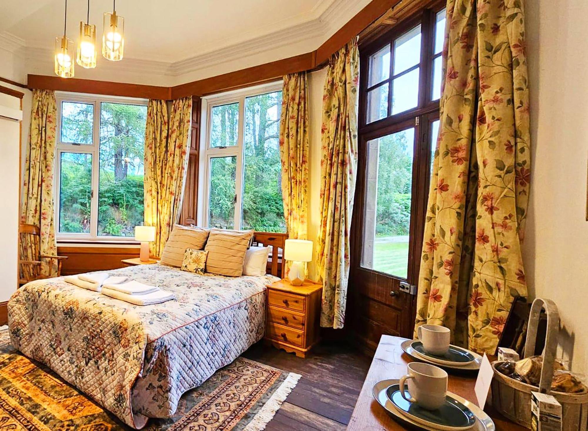 The Falls - Value Rooms At Aultnagar Estate Lairg Eksteriør bilde